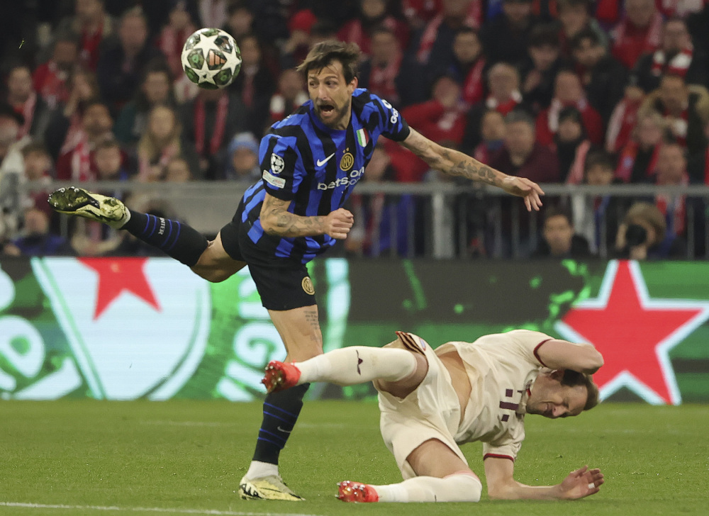 美因茨vs霍芬海姆：李在城、阿米里首发，克拉马里奇、曹法尔出战