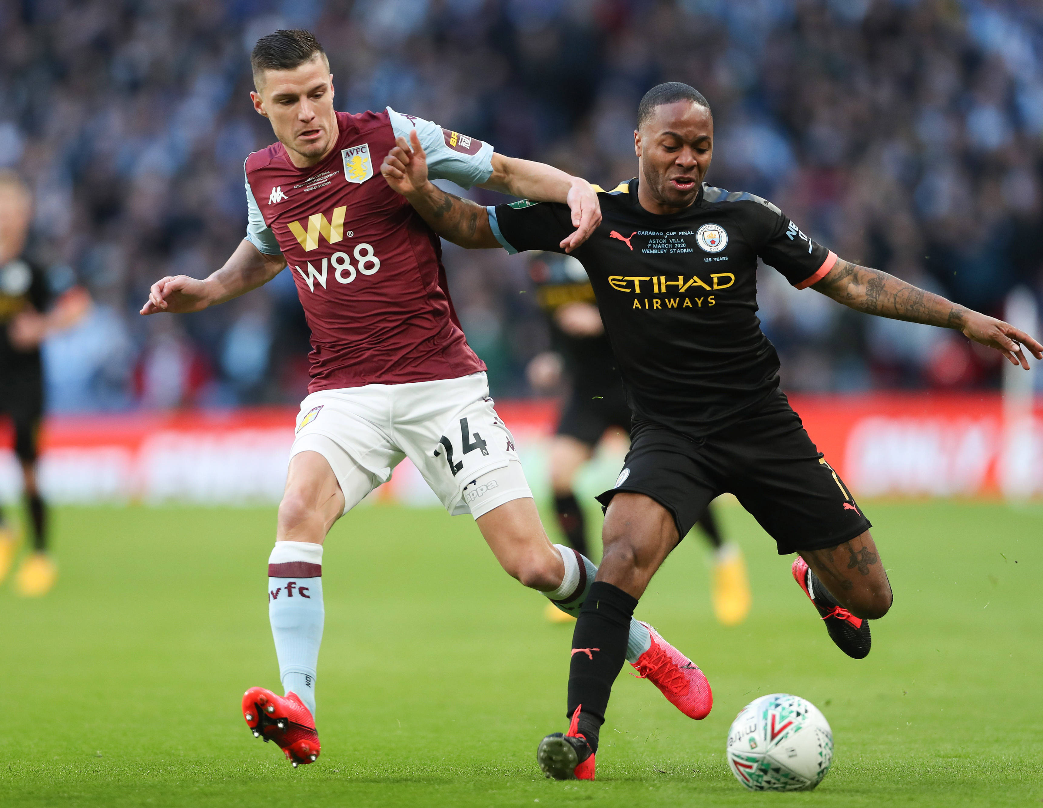 球迷：今天这队真的帅疯了