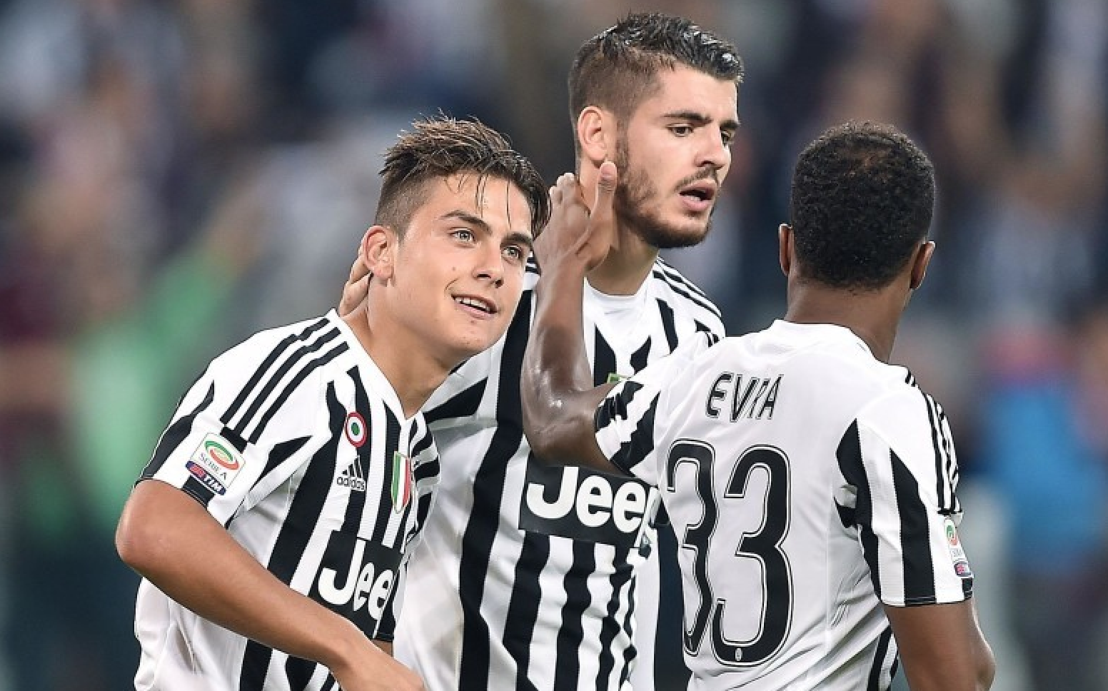 篮球火箭球员连续三场命中关键投篮